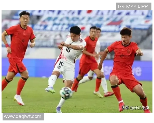 2016东亚杯精彩对决中国队迎战日本队展现足球魅力与激情的较量