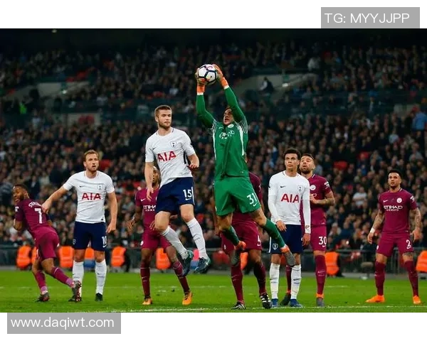 2020年英超热刺与埃弗顿的激烈对决回顾与精彩瞬间分析