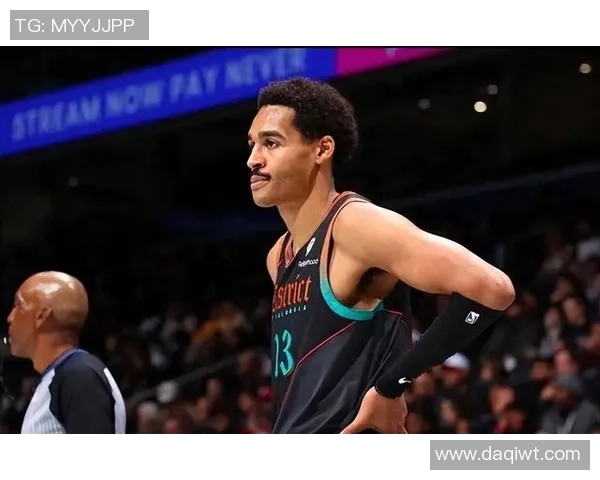 乔丹普尔在NBA赛季中的表现与未来发展潜力分析 乔丹普尔在NBA赛季中的表现与未来发展潜力分析