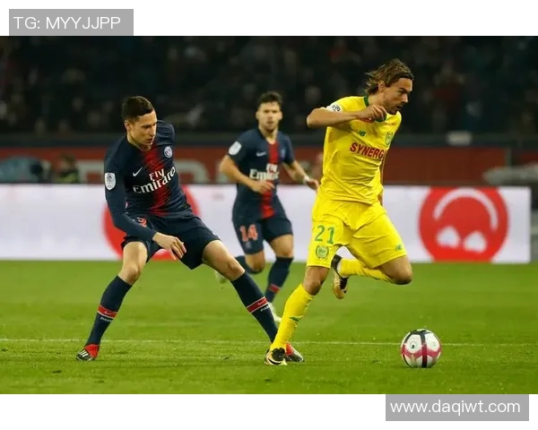 曼联对阵巴黎全程直播平台推荐及赛事分析详解