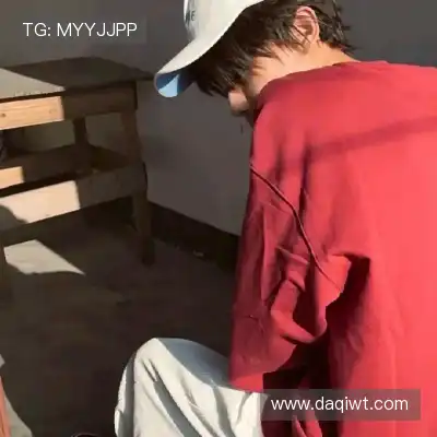 魏薇泓